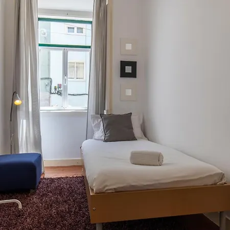 Typical 2bdr In By Lovelystay Daire Lisboa