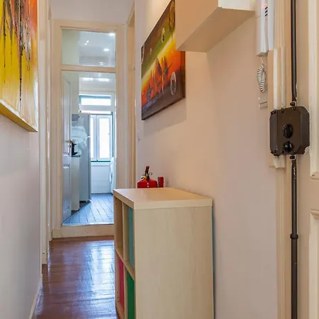 Typical 2bdr In By Lovelystay Lisbon